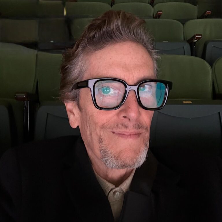 WELCOME TO THE THEATRE